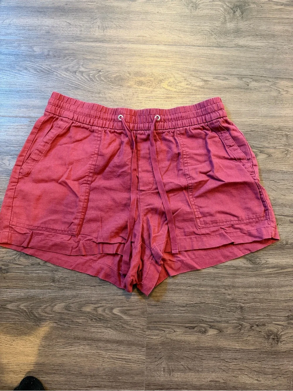 2 Gap Women's Small Shorts Lot Pull On Elastic Drawstring Linen Blend Red Black